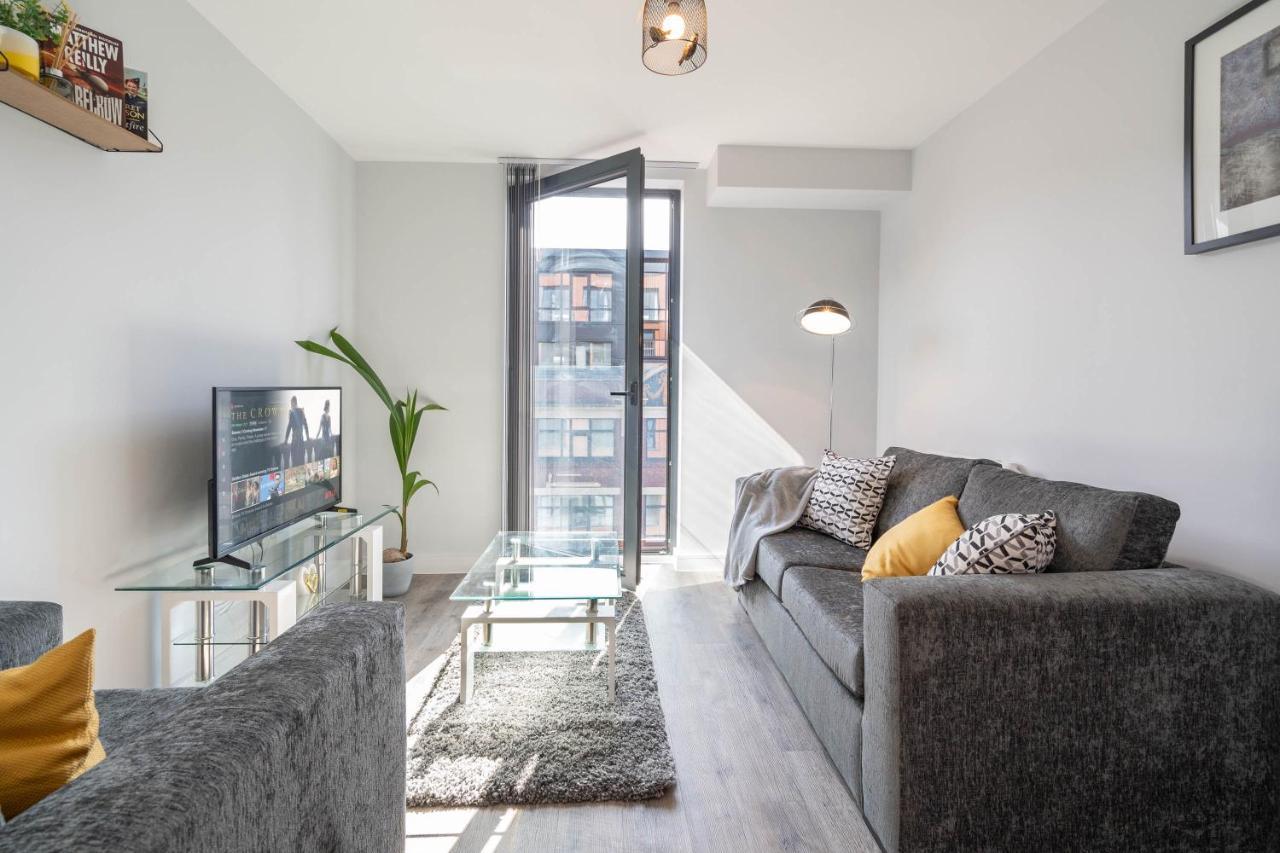 New Build - 2 Bed Snug Modern Apartment - Juliet Balcony - Roof Top Terrace - Digbeth, Birmingham City Centre - Free Netflix & Smart Tv Kültér fotó