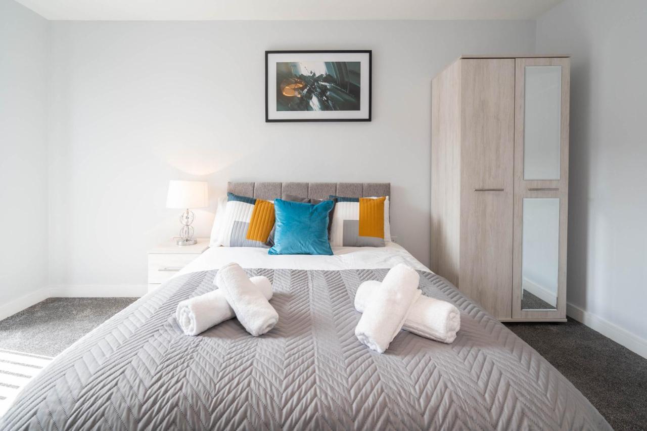 New Build - 2 Bed Snug Modern Apartment - Juliet Balcony - Roof Top Terrace - Digbeth, Birmingham City Centre - Free Netflix & Smart Tv Kültér fotó