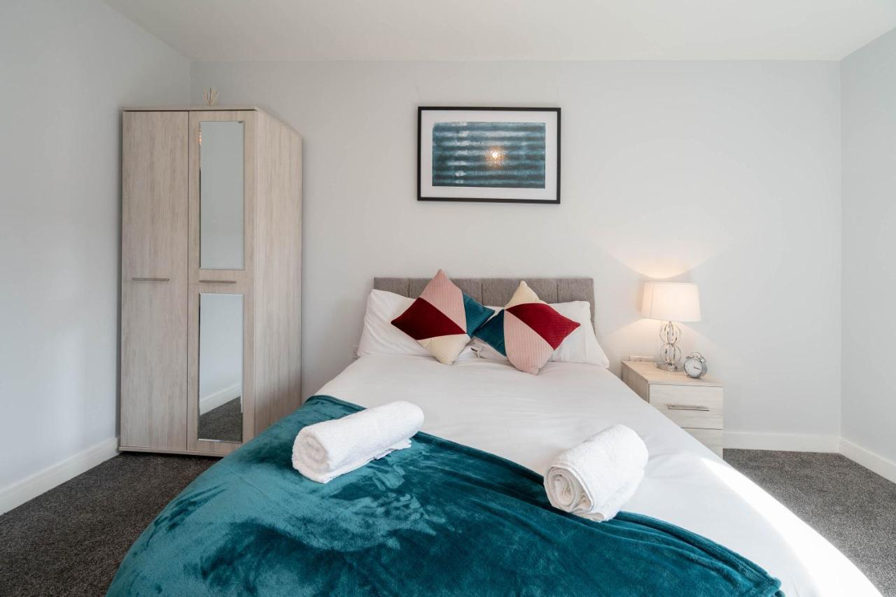 New Build - 2 Bed Snug Modern Apartment - Juliet Balcony - Roof Top Terrace - Digbeth, Birmingham City Centre - Free Netflix & Smart Tv Kültér fotó